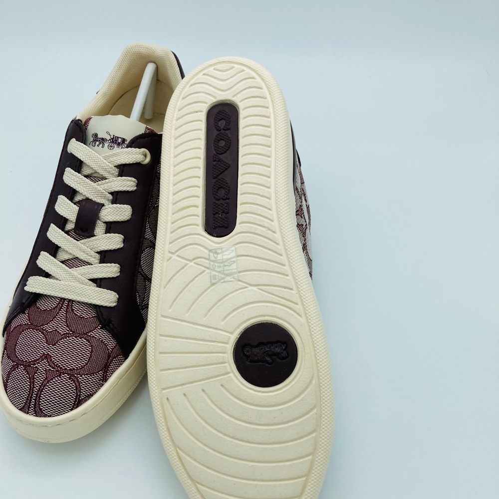 NWT COACH SIGNATURE CLIP LOW TOP SNEAKER WOMEN - Picture 9 of 14